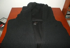 NEW Cat & Jack Girls Black Fuzzy Fleece Animal hoodie Vest XL 14 / 16  - Picture 1 of 1