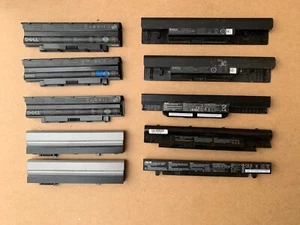 Konvolut 10 x DELL Laptop Akkus - Verkauft in dem Zustand - für Ersatzteile - HS - Bild 1 von 11