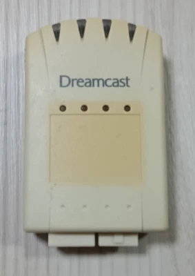 Scheda di memoria SEGA Dreamcast 4X decoloration HKT-4100 usata e testata dal... - Immagine 1 di 2