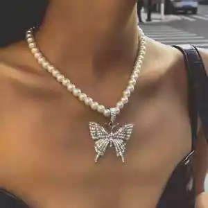 Women Girl Luxury Elegant Butterfly Cubic Zirconia Pendant Pearl Beaded Necklace - Picture 1 of 7