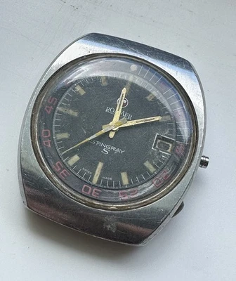 ROAMER STINGRAY "S" AUTOMATIC Vintage Diving Watch. For parts. Not correct hands - Image 1 of 4