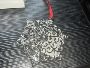 Lenox Sparkle And Scroll Clear Snowflake Ornament 867332 - Picture 1 of 4