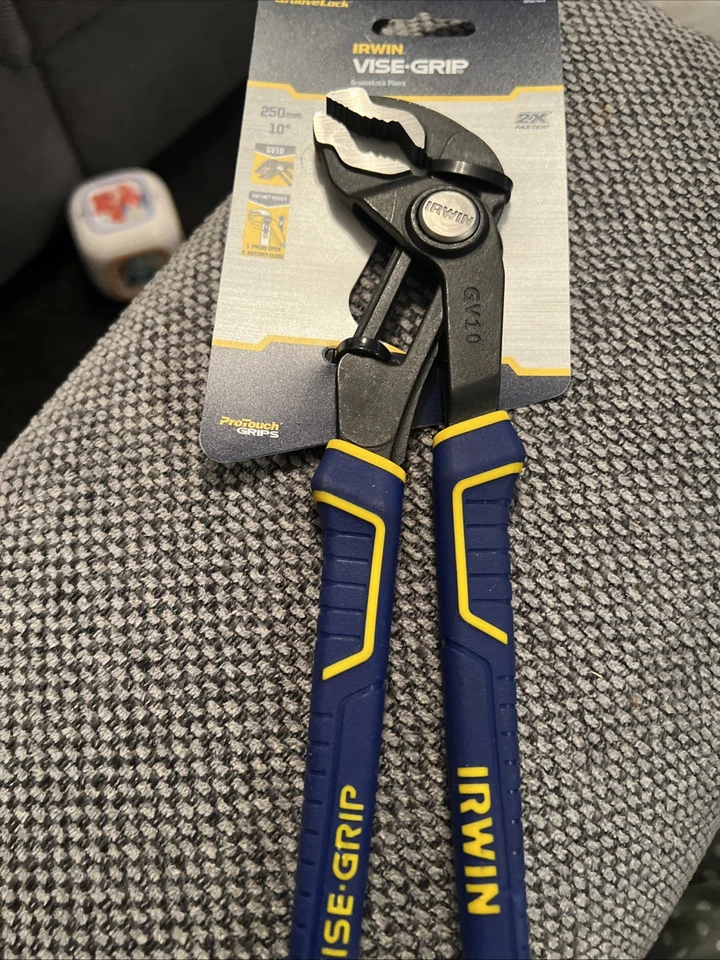 irwin Visegrip 10507628 GV10 Groovelock Waterpump Pliers 250mm ProTouch Handle  - Image 1 of 1