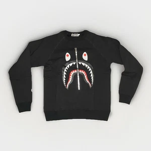 Felpa girocollo BAPE Shark nera toppa WGM taglia L A scimmia da bagno - Foto 1 di 8