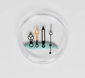 Rolex 216570 Explorer II 42mm Silver Hands Set Good Condition For Black Dial - Picture 1 of 1