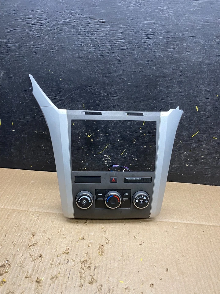 2008 a 2012 Chevrolet Traverse unidade de controle climático aquecedor painel AC V1701 DG - Imagem 1 de 4