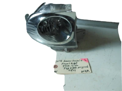 Lexus Es350 2012 genuino OEM luz antiniebla lado del pasajero con bombilla como nuevo. Foto 1 de 4