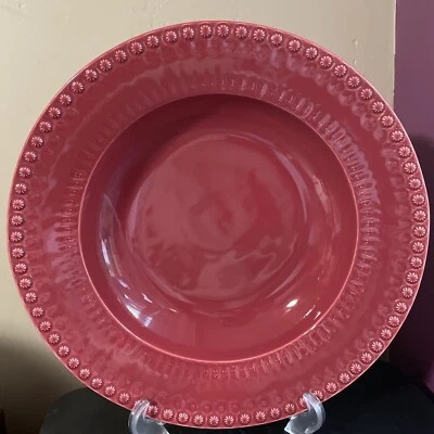 Bordallo Pinheiro Red Fantasy Fantasia 13,75” Cuenco de pasta/vegetales Foto 1 de 4