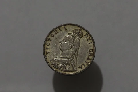 🧭 🇬🇧 UK GB DOUBLE FLORIN 1887 VICTORIA SILVER SHARP DETAILS GILDED B54 #663 Cover