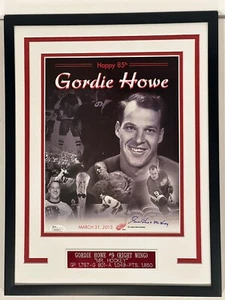 JSA Gordie Howe signed 8 x 10 Photo w/Inscr "9 Mr. Hockey" Framed+nameplate,cert - Picture 1 of 17