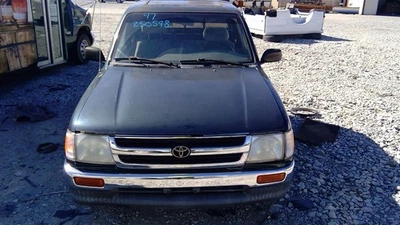 Motor de arranque usado se adapta a: Toyota Tacoma 1997 4 cilindros 1,4 kW grado A Foto 1 de 4