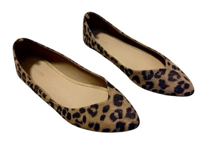 Old Navy - Woman’s Black & Brown Leopard Print Flats Size 7 - Imagem 1 de 4