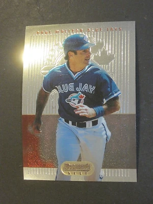 1995 BOWMAN'S BEST PAUL MOLITOR TORONTO BLUE JAYS CARD #17!!!!!!! - Image 1 of 2