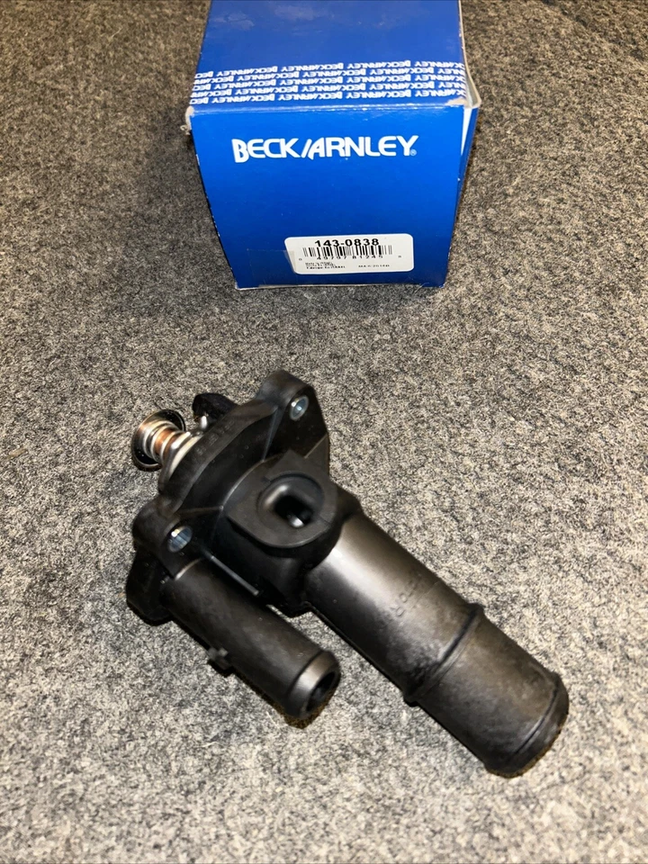 Termostato Beck Arnley 143-0838 com carcaça para 04-15 Mazda 3 5 MX-5 Miata - Imagem 1 de 1