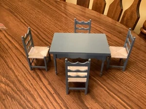 Dollhouse Miniature Kitchen Table & 4 Chairs- Blue & White - Picture 1 of 3