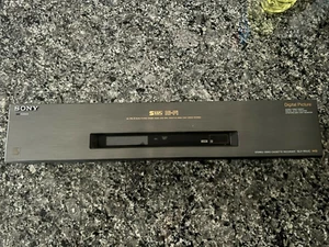 Grabadora de casete de video estéreo de alta fidelidad Sony S VHS SLV-R5UC panel de cubierta frontal - Imagen 1 de 2