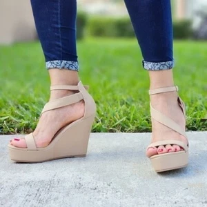 Women's Wedge High Heel Platform Nude Color (size 6) - Picture 1 of 5