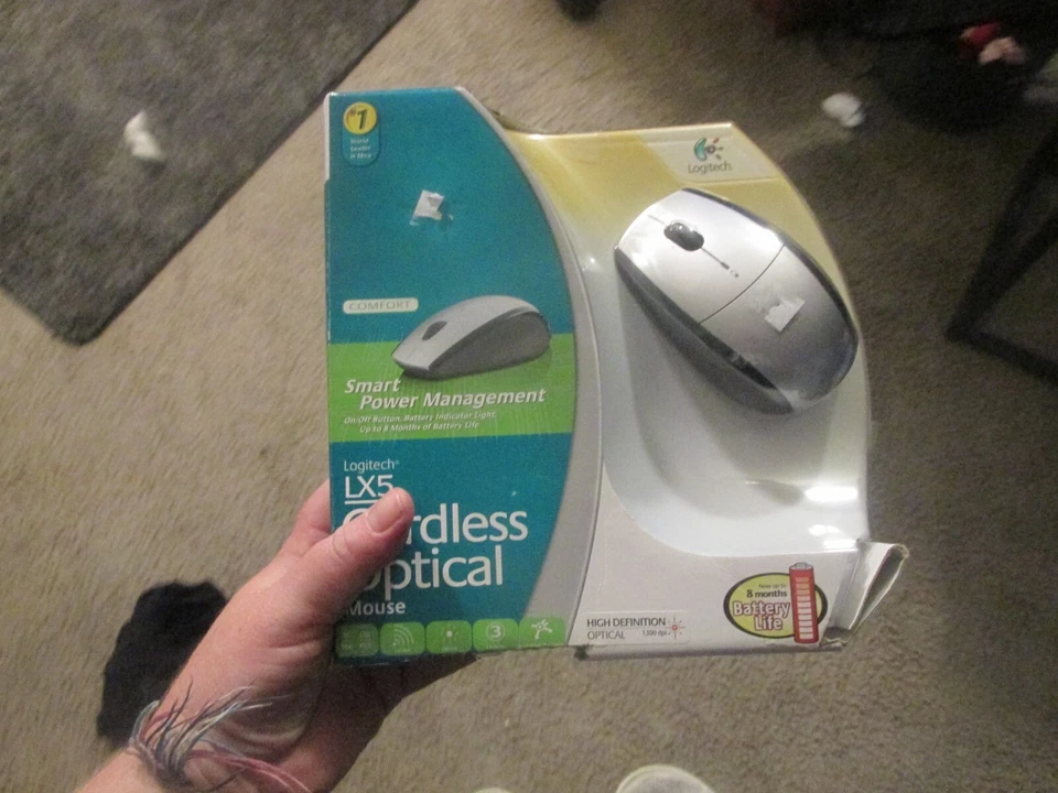 Logitech LX5 Wireless Optical Mouse - Image 1 of 1