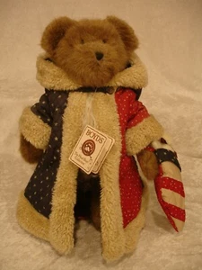 BOYD'S SAMUEL T. KRINGLEBEAR WITH GEORGE QVC EXCLUSIVE #919832V METAL STAND NWT - Picture 1 of 10