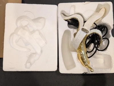 Lámpara LED decorativa de mesa extendida Seletti & Job dorada Banana Dewey USADA AGOTADA Foto 1 de 4