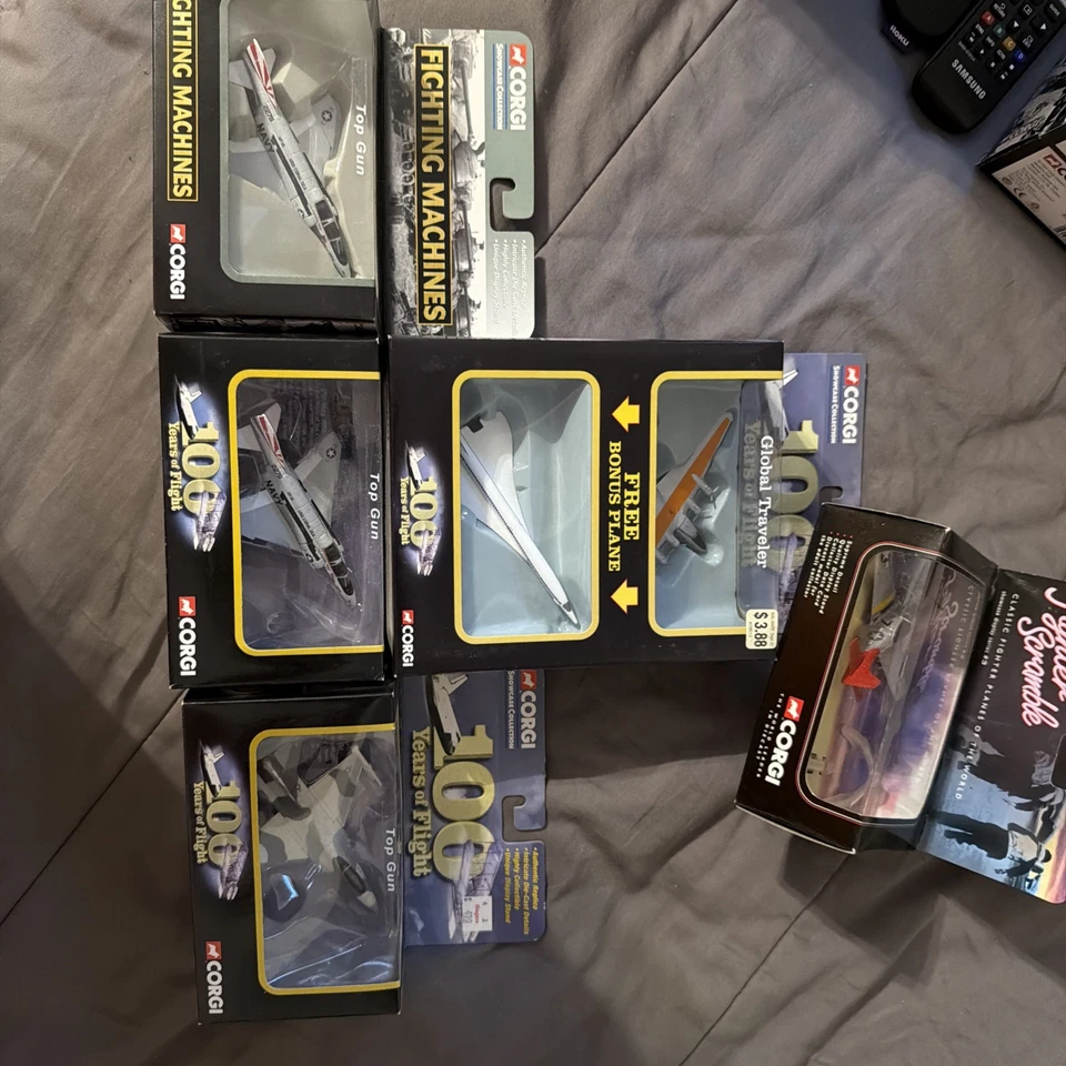 Corgi 100 Years Of Flight Pan Am C and British Airways Concorde Lot Of 6 Planes - Image 1 of 4