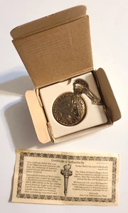 1986 Limited Edition Commemorative Statue of Liberty Tone Pocket Watch - Picture 1 of 5