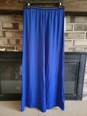 Maxi falda tallada con volantes para mujer azul medianoche XS cintura elástica 39 pulgadas de largo Foto 1 de 4