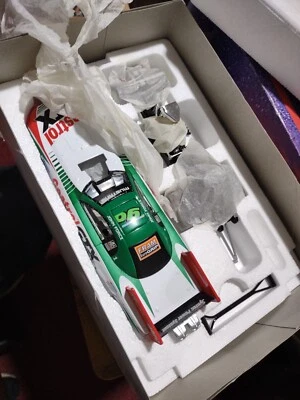 John Force 2000 - Ford Mustang Castrol GTX - Acción 1:24 Diecast Funny Car 1/3508 Foto 1 de 4