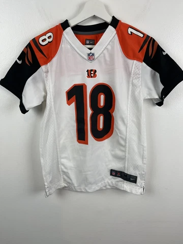 A.J Green #18 Cincinatti Bengals NFL Team Youth Apparel Youth Jersey Size Medium Cover