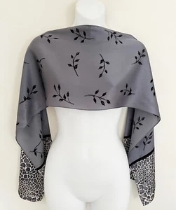 Vintage Liz Claiborne Seidentuch grau Botanik/Tiermotiv 11” x 58” lang - Bild 1 von 5