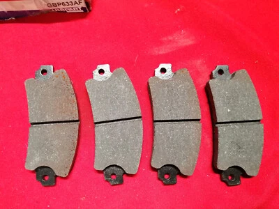 JEU DE 4 PLAQUETTES DE FREINS ARRIERE NEUVES UNIPARTS GBP633AF POUR ROVER 214 - Photo 1/4