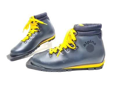 Botas de esquí Alpina Nordic Cross Country 75 mm 3 pines de cuero EUR 44 / MP 28,5 Foto 1 de 4