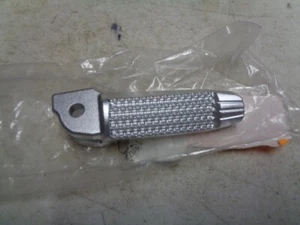 NOS BMW Motorcycle Footrest Right 10-18 F800R 05-08 K1200 46 71 7 660 172 - Picture 1 of 2