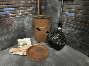 Rusty Burn Barrel Prop Lot Diorama Actionfigur Fotografie im Maßstab 1:12 - Bild 1 von 3