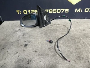 VW Golf Mk 5 Passenger Side Left Wing Mirror Assembly Colour Code LA7T - Picture 1 of 7