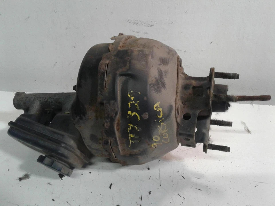 Cilindro maestro de freno usado se adapta a: Chevrolet Corsica 1990 100 mm BC grado A Foto 1 de 4