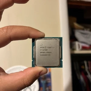 Intel i7-11700F 2.50GHz 8 Core SRKNR 16 Thread LGA 1200 - Photo 1/2