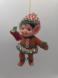 Vintage Elfe Pixie Stecknadel beflockt Kunststoff Weihnachtsschmuck  - Bild 1 von 12