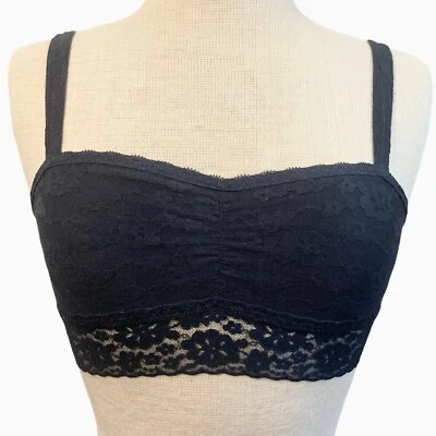 Bralette Gilly Hicks de encaje sin forro talla pequeña azul marino oscuro negro flor Abercrombie Foto 1 de 4