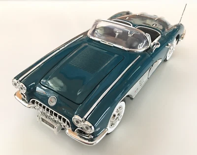1958 Chevrolet Corvette Turquoise 1:18 Diecast Model Car - Motormax 73109 - Image 1 of 4