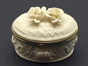 Cream Trinket Jewelry Box Floral Rose Oval Shaped Porcelain Bisque Ceramic Vinta - Picture 1 of 4