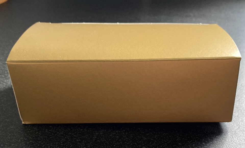 20 金小号婚礼派对收藏容器全新 1/2 x 2 - 3/4 x 1 - 3/4 — 第 1/1 张图片