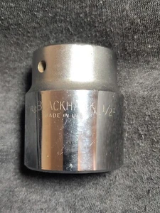 Blackhawk 60048 1-1/2" SAE Chrome 12-Point Socket - 3/4" Square Drive - Picture 1 of 11