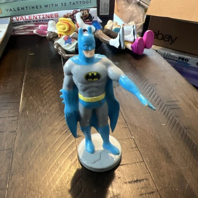 Figura Figura PVC DC Comics Presents Batman 3.5" Alto 1988 Foto 1 de 3