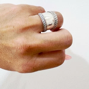 Sterling Silver 925 Wide Braided Edge Band Ring Sz 8.5 - Picture 1 of 15
