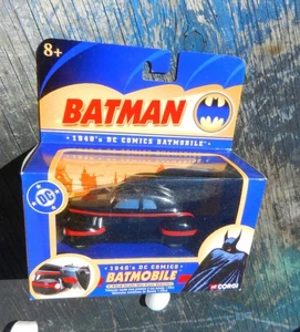 Corgi Batman 1940's BATMOBILE 1:43 Scale Diecast DC Comics 77506 NEW - Picture 1 of 3