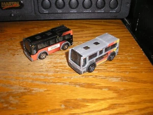 Nice Lot of 2 Different MB 662 Matchbox 2009 Collection City Buses Free SHIP - Picture 1 of 4