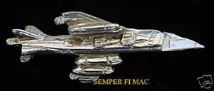 AV-8 HARRIER AUTÉNTICO US MARINES DORADO XL PIN USS USMC - Imagen 1 de 1