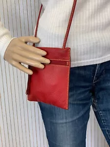 Mini pochette Sacoche porte monnaie en cuir grainé rouge - Imagen 1 de 10