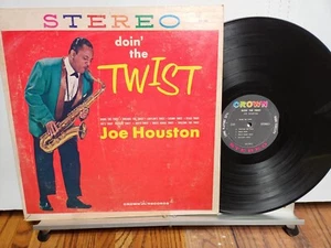 ROCK AND ROLL/ TWIST/ 1962 VERY GOOD PLUS JOE HOUSTON 'DOIN' THE TWIST" STEREO - Picture 1 of 2